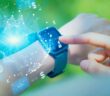 Smart Watch: Effizienzsteigerung für jedes Zuhause (Foto: AdobeStock 643487239 metamorworks)